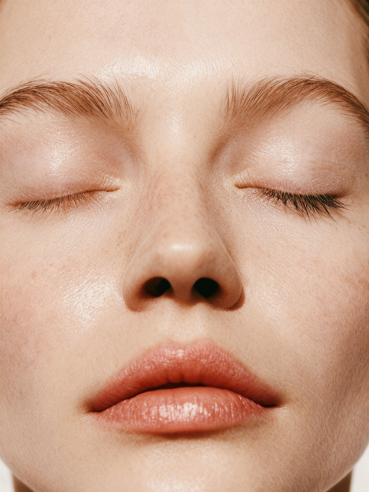 EYELASH SERUM
